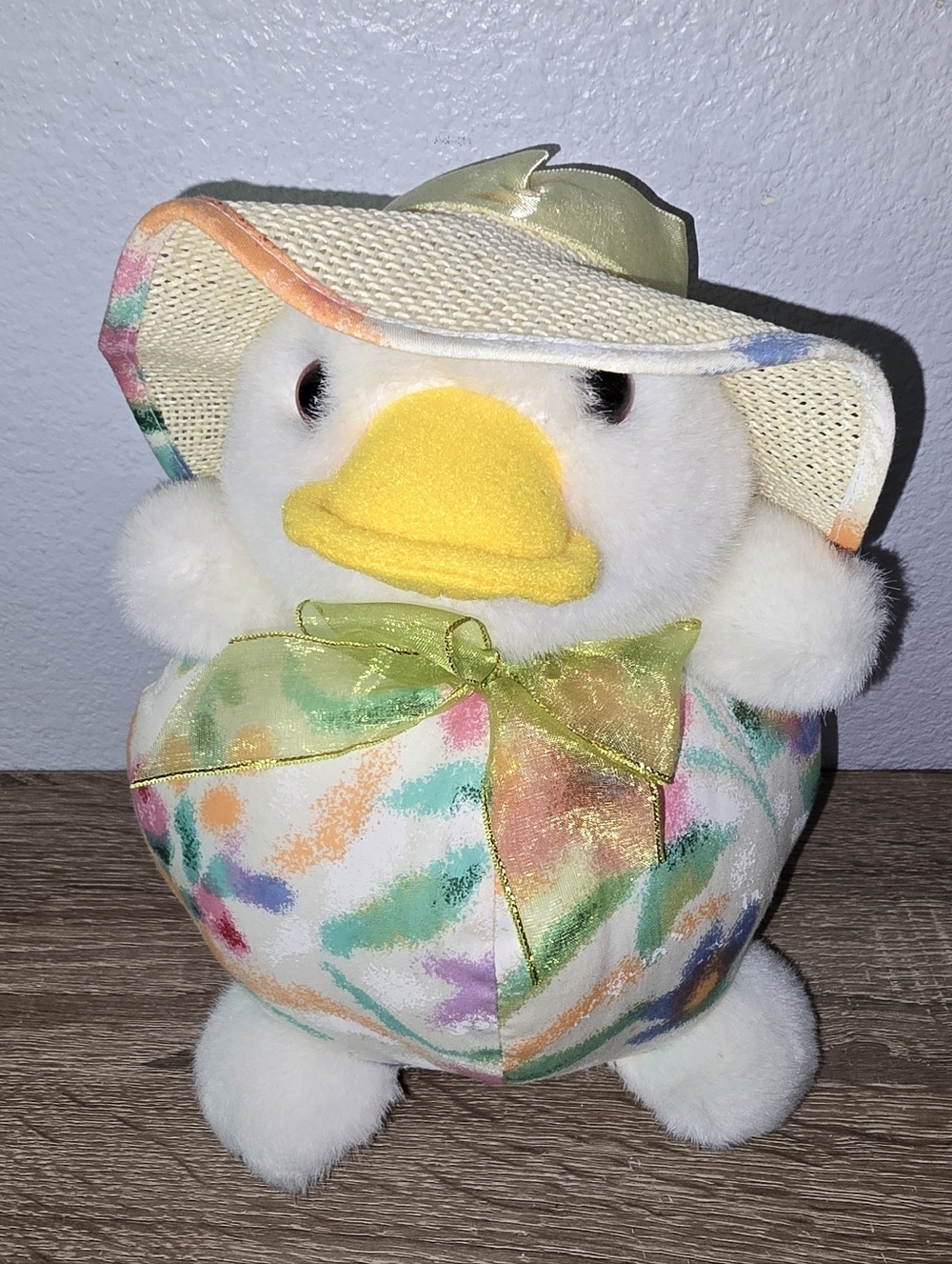 Vintage Golden Bear Co Ltd. Duck in Sun Hat Stuffy Stuffie Plush Easter Decor